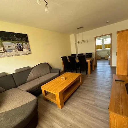 Schoene Gaestewohnung Zum Erholen Lägenhet Bad Sulze